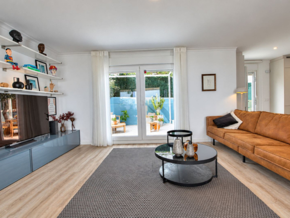 Villa for sale in Mijas