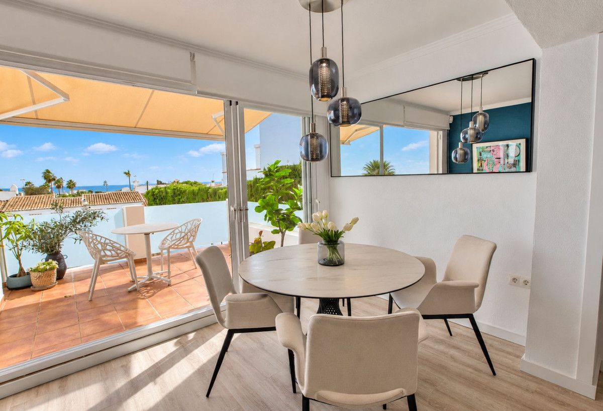 Villa for sale in Mijas