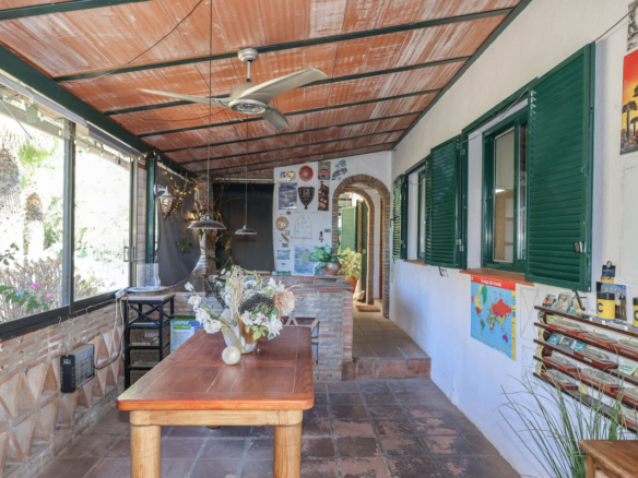 Villa for sale in Monda